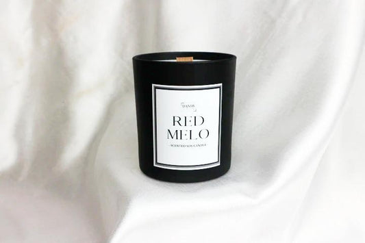 Red Melo Watermelon Margarita Candle, exuding a refreshing and vibrant aroma reminiscent of summery watermelon and margarita notes. Elevate your space with this invigorating scented candle, perfect for creating a lively atmosphere and moments of relaxation. Experience the essence of a watermelon margarita in the comfort of your home